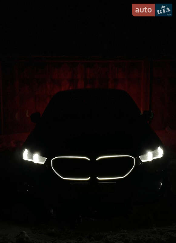 Седан BMW 5 Series 2024 в Киеве