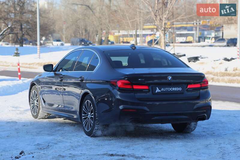 Седан BMW 5 Series 2018 в Киеве