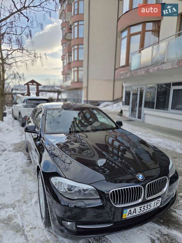 Седан BMW 5 Series 2012 в Киеве