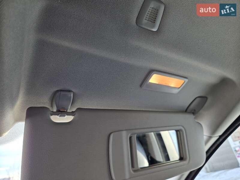 Седан BMW 5 Series 2012 в Киеве