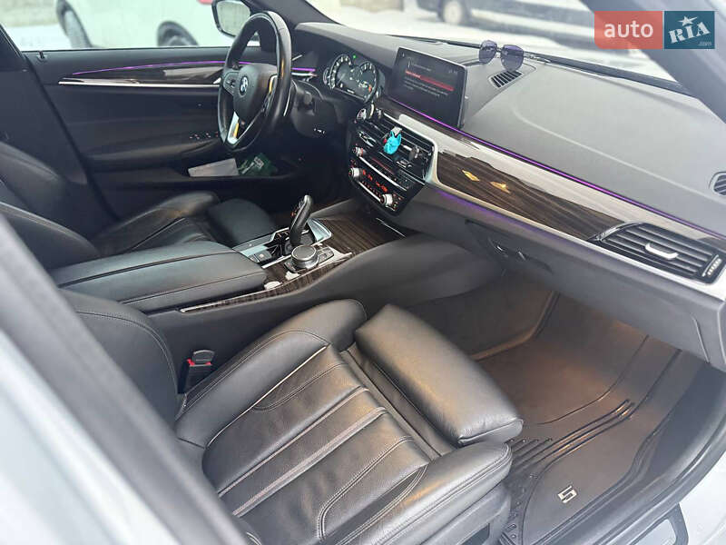 Седан BMW 5 Series 2018 в Харькове фото 19 Седан BMW 5 Series 2018 в Харькове