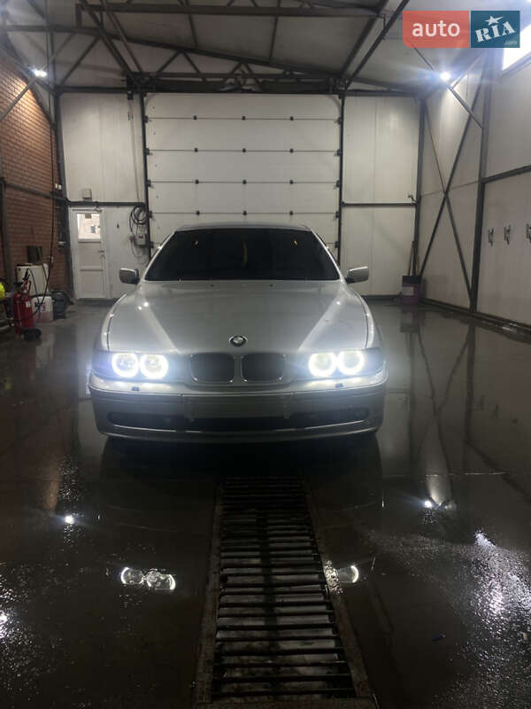 BMW 5 Series 1998 BMW 5 Series 1998