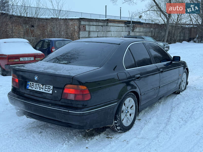 Седан BMW 5 Series 1999 в Виннице