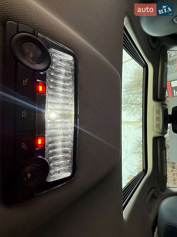 Седан BMW 5 Series 2013 в Днепре