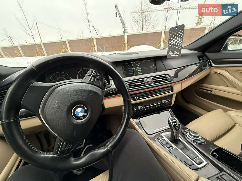Седан BMW 5 Series 2012 в Киеве