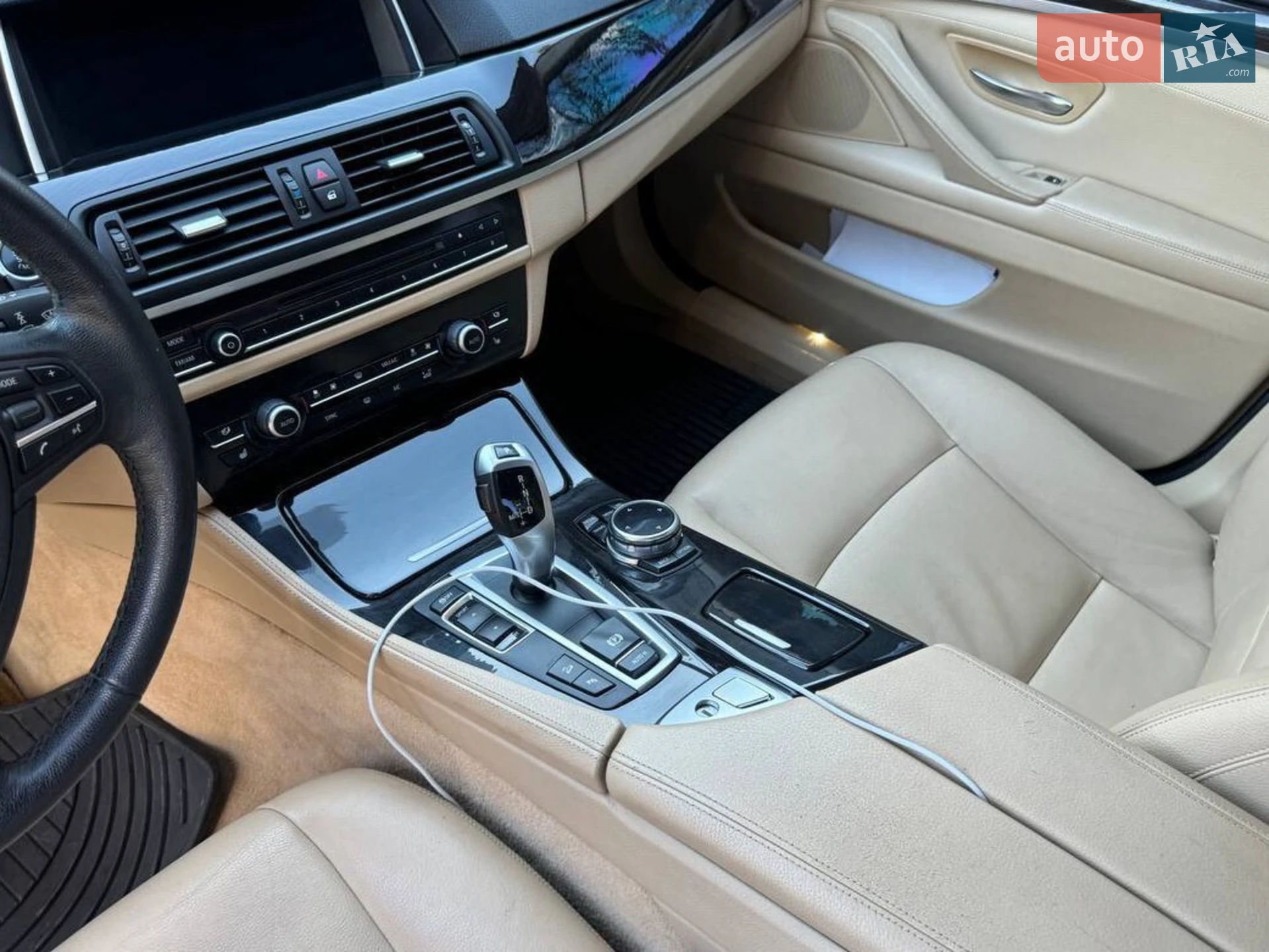 2014 BMW 5er - мініатюра 6