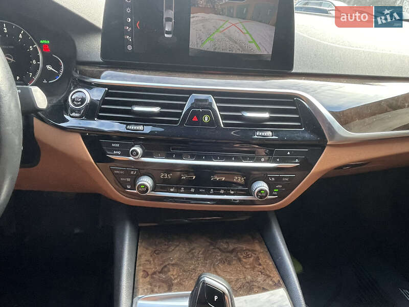 Седан BMW 5 Series 2017 в Харькове