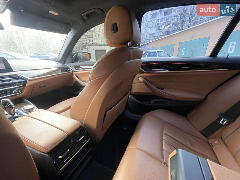 Седан BMW 5 Series 2017 в Харькове
