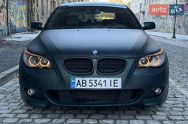Седан BMW 5 Series 2004 в Одессе
