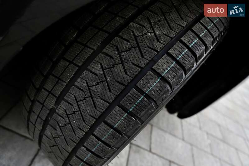 Седан BMW 5 Series 2020 в Дрогобыче