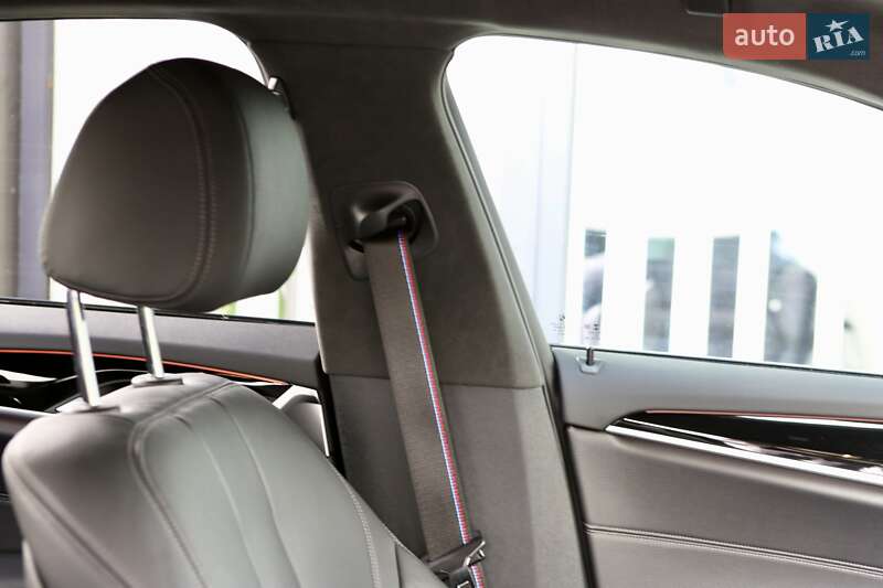 Седан BMW 5 Series 2020 в Дрогобыче