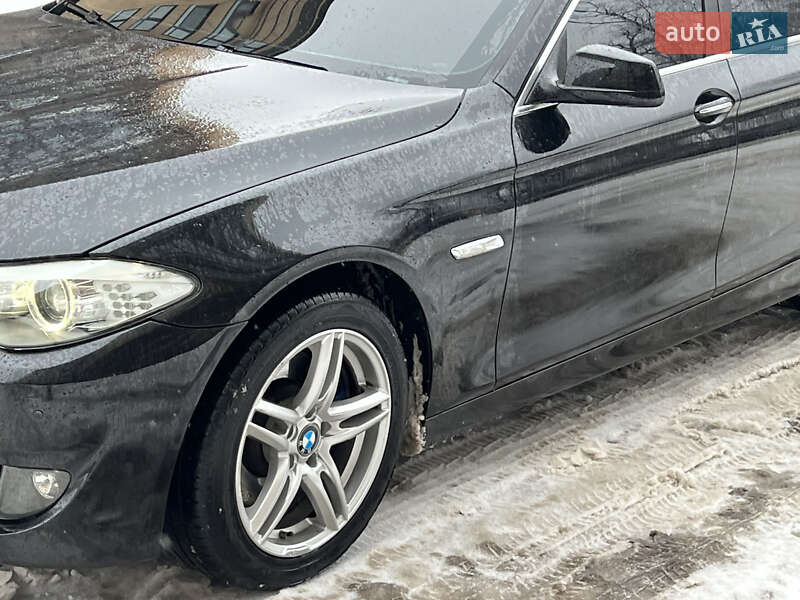 Седан BMW 5 Series 2010 в Чернигове фото 13 Седан BMW 5 Series 2010 в Чернигове