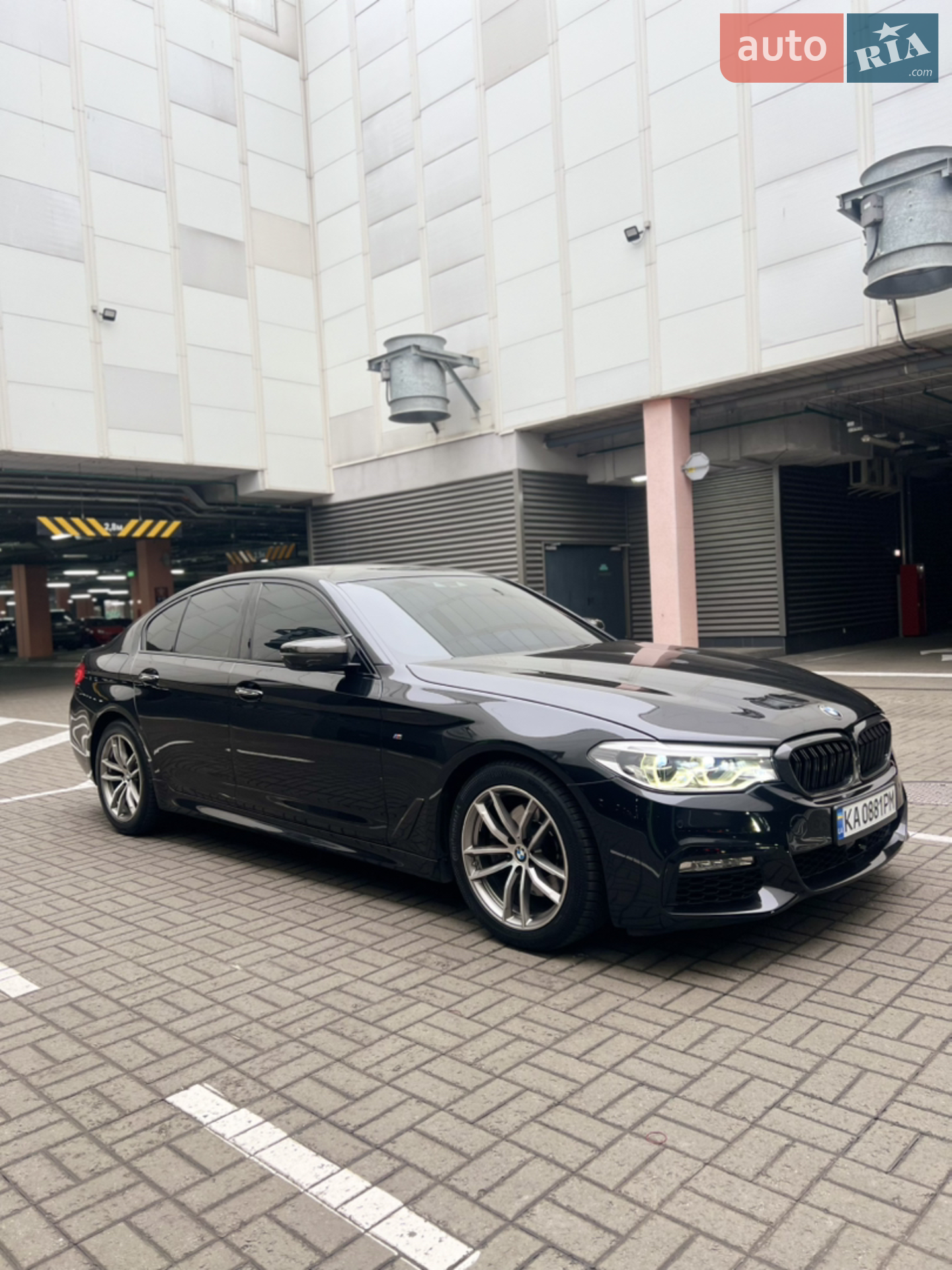 2017 BMW 5er - мініатюра 2