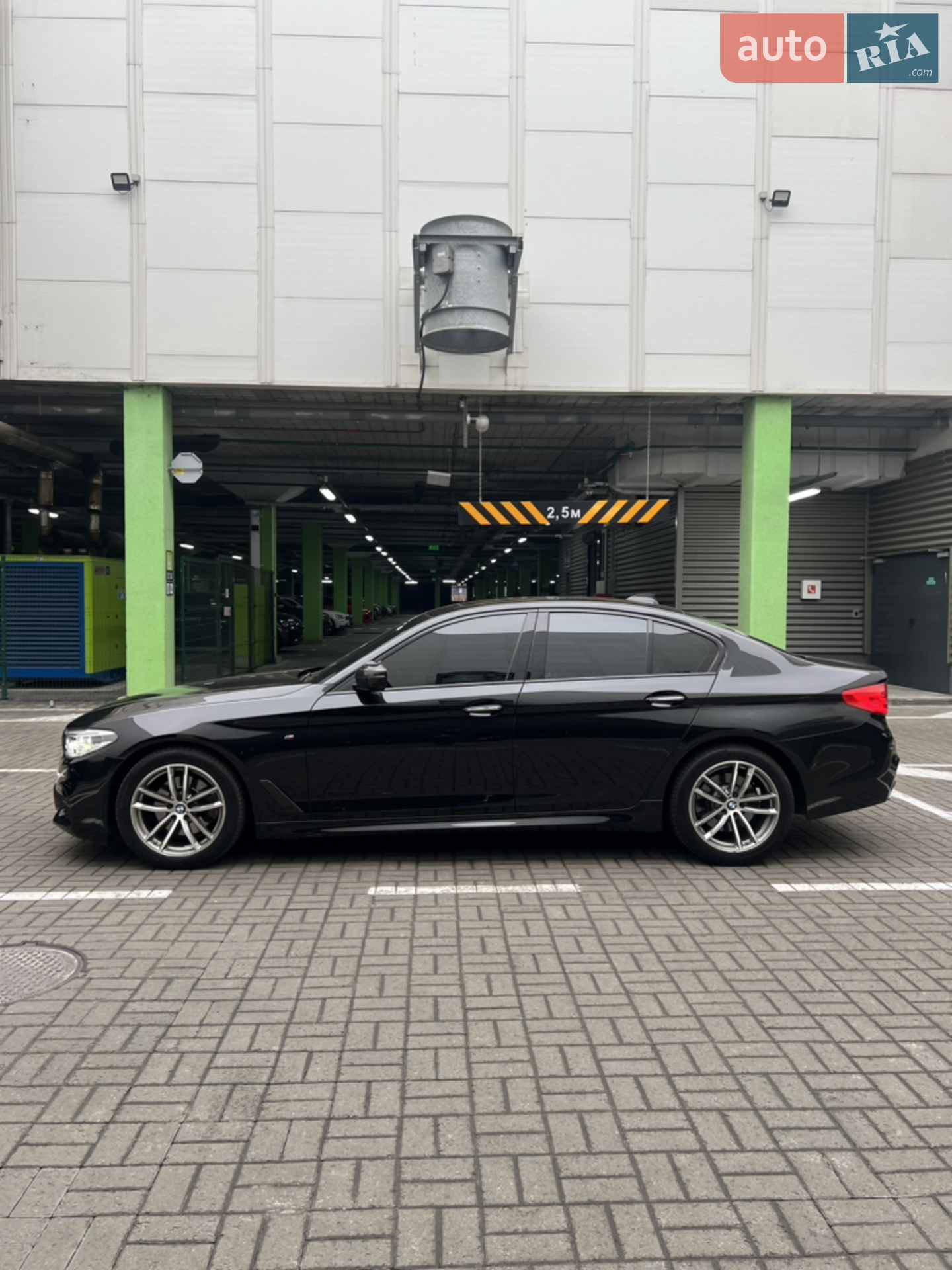 2017 BMW 5er - мініатюра 15
