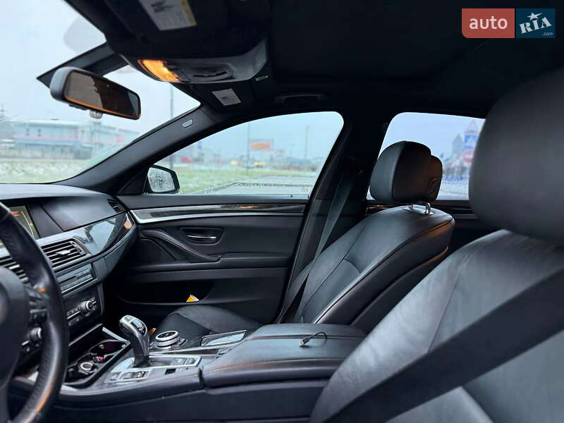 Седан BMW 5 Series 2012 в Луцке