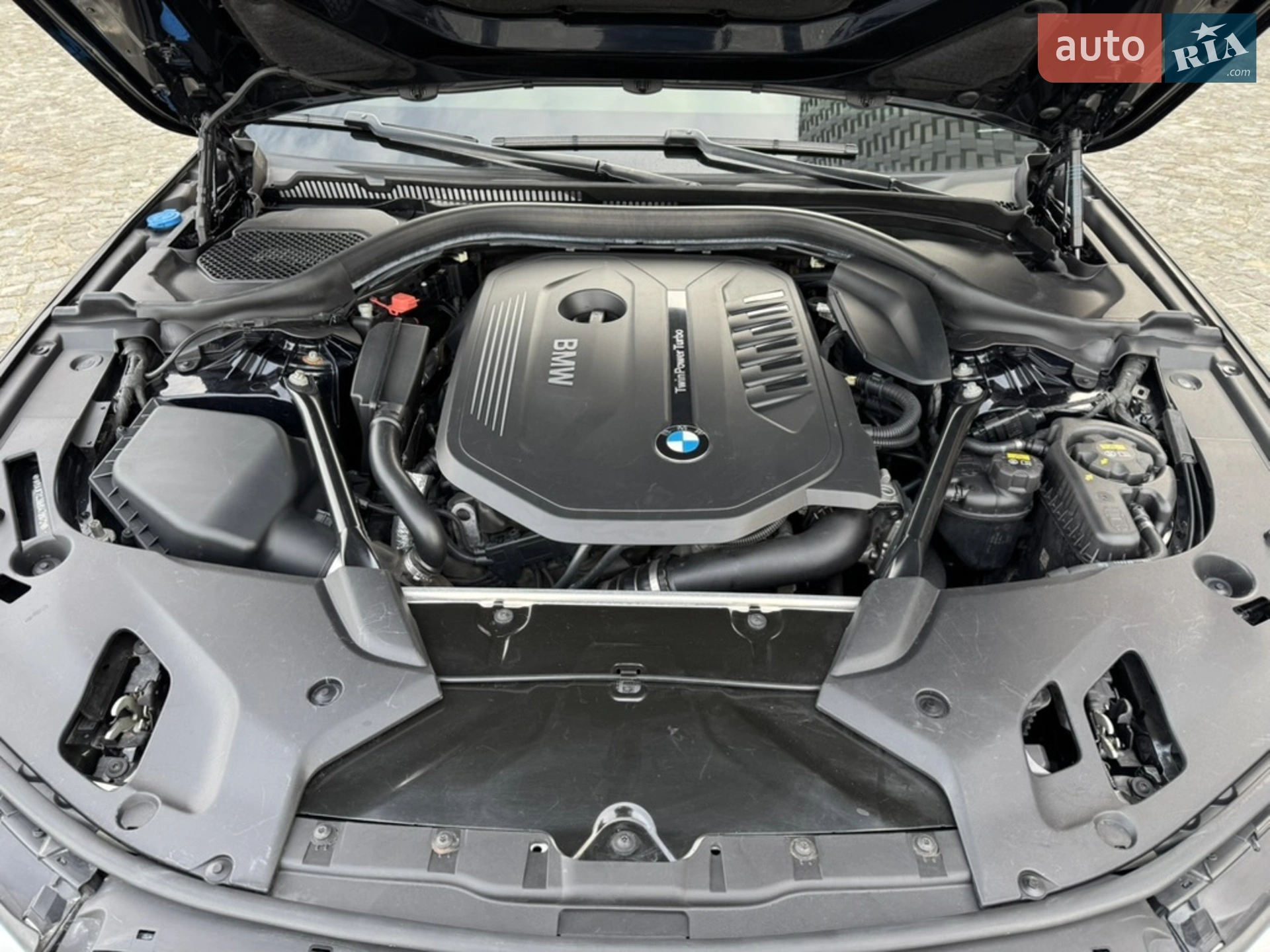 2016 BMW 5er - мініатюра 14