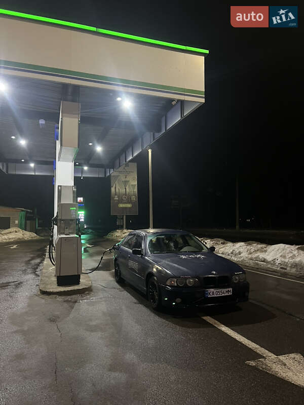 BMW 5 Series 1999
