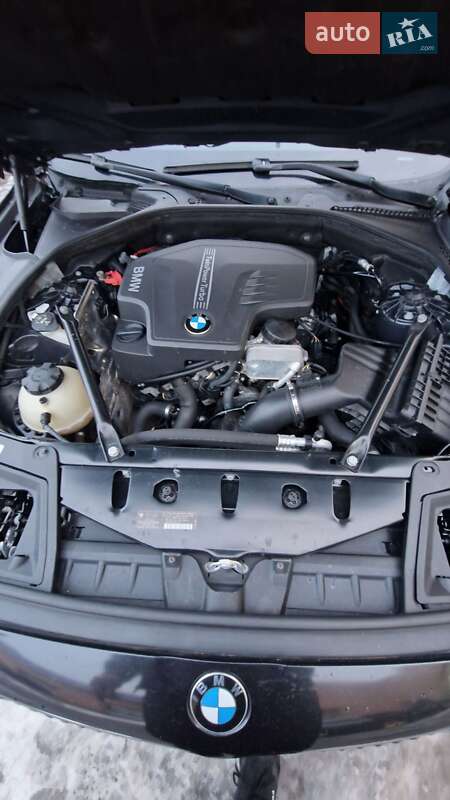 Седан BMW 5 Series 2013 в Луцке