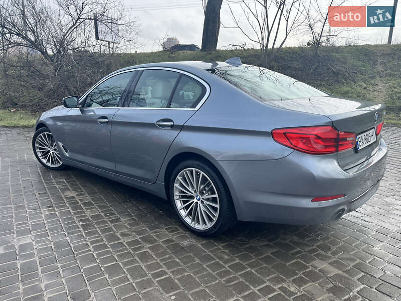 Седан BMW 5 Series 2017 в Одессе фото 4 Седан BMW 5 Series 2017 в Одессе