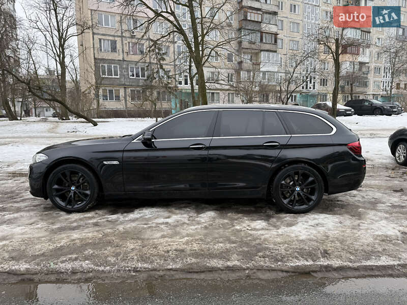 Универсал BMW 5 Series 2016 в Киеве