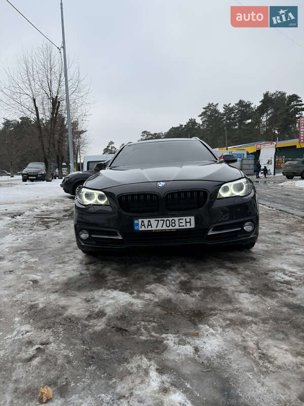 Универсал BMW 5 Series 2016 в Киеве