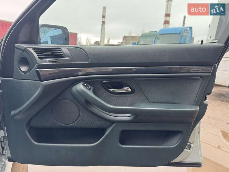 Универсал BMW 5 Series 2002 в Одессе