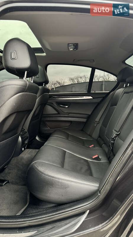 Седан BMW 5 Series 2013 в Киеве фото 35 Седан BMW 5 Series 2013 в Киеве