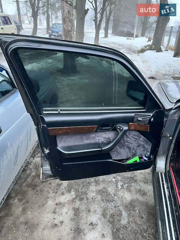 Седан BMW 5 Series 1993 в Хмельницком