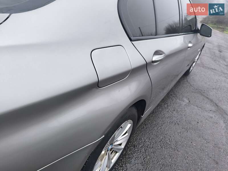 Седан BMW 5 Series 2011 в Полтаве