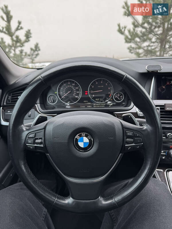 Седан BMW 5 Series 2016 в Луцке