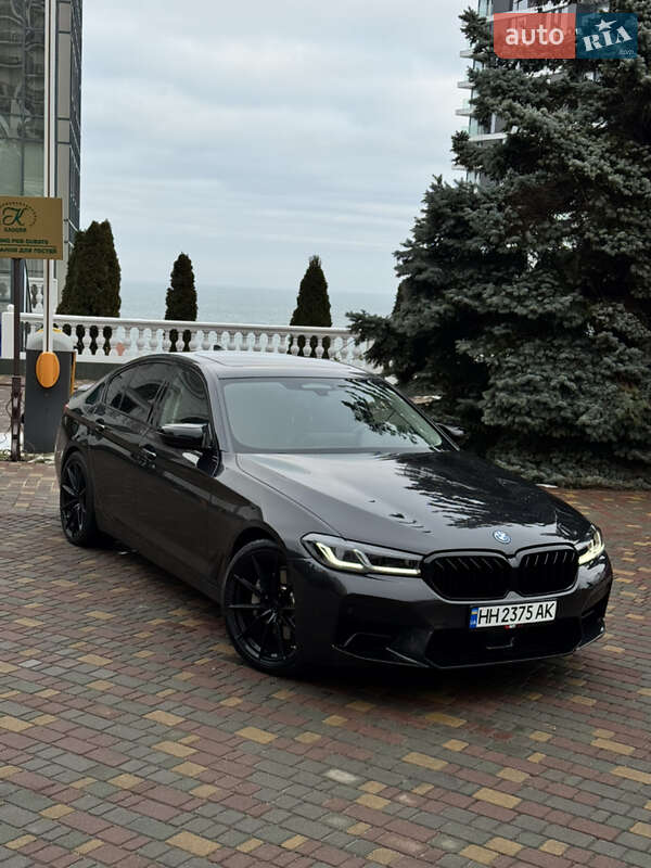 BMW 5 Series 2021