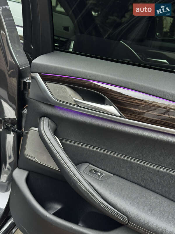 Седан BMW 5 Series 2021 в Одесі