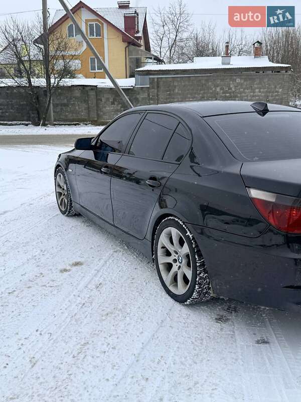 Седан BMW 5 Series 2005 в Трускавце