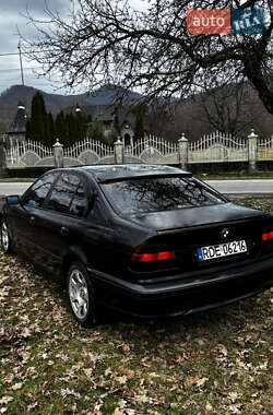 Седан BMW 5 Series 1999 в Драгово