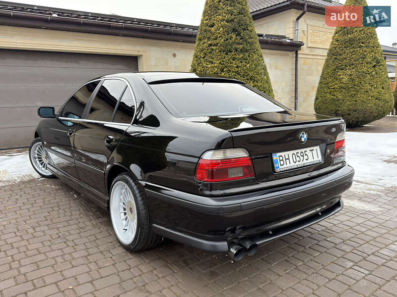 Седан BMW 5 Series 2000 в Одессе