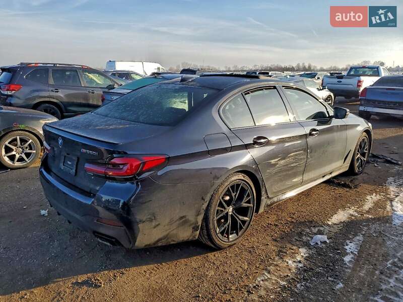 Седан BMW 5 Series 2022 в Черновцах