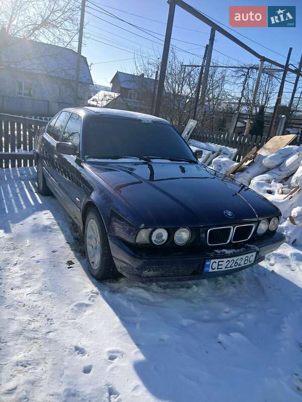 Седан BMW 5 Series 1995 в Черновцах