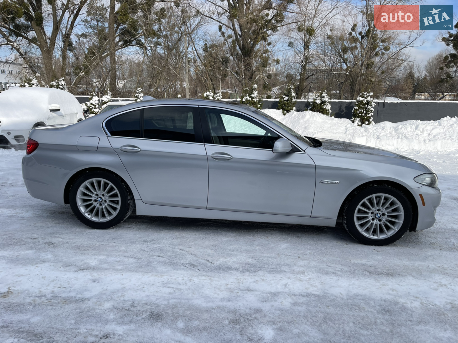 2011 BMW 5er - мініатюра 4
