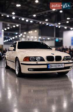 Седан BMW 5 Series 2000 в Одесі
