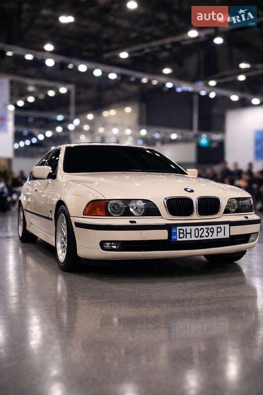 BMW 5 Series 2000