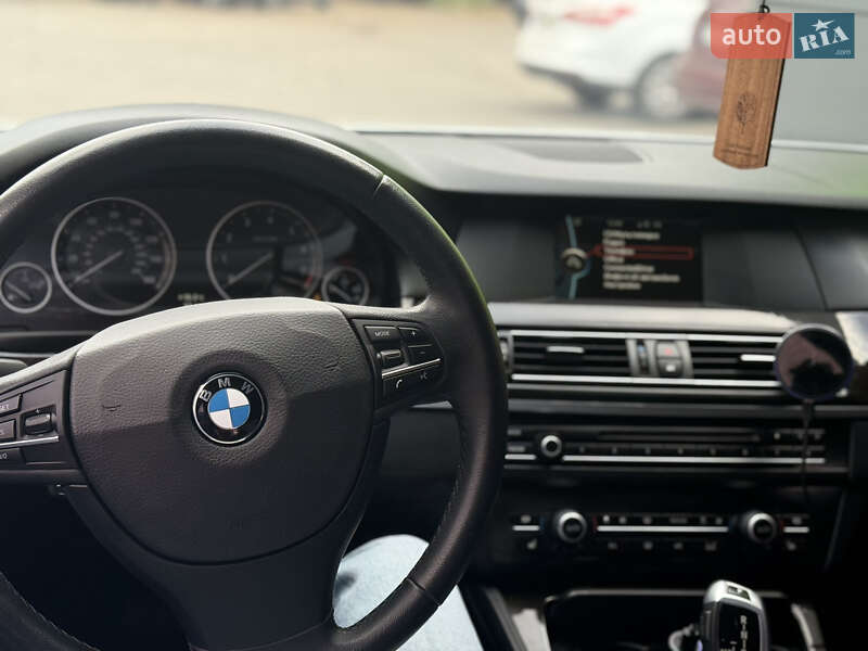 Седан BMW 5 Series 2013 в Полтаве