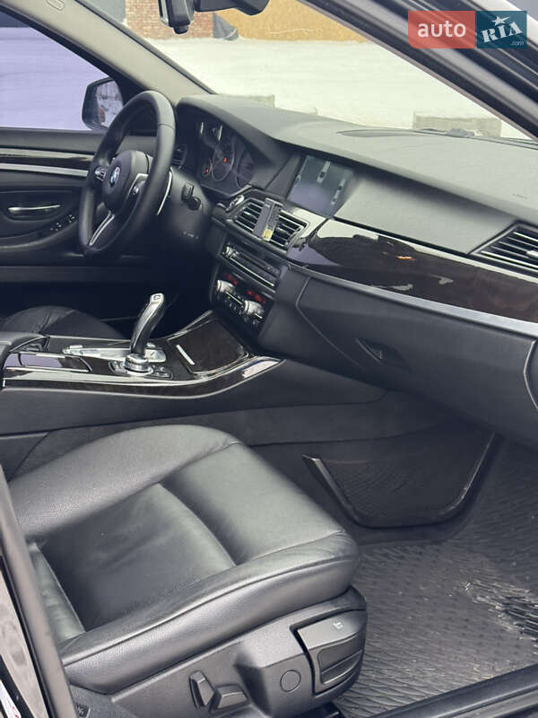 Седан BMW 5 Series 2010 в Хмельницком