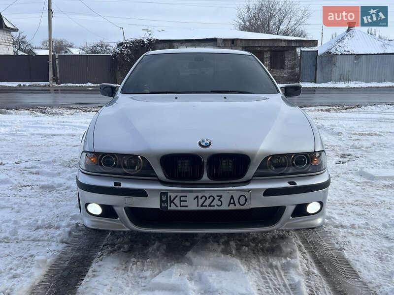 BMW 5 Series 2002