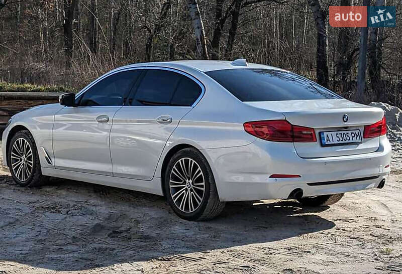 Седан BMW 5 Series 2018 в Киеве