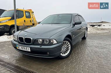 Седан BMW 5 Series 2002 в Львові