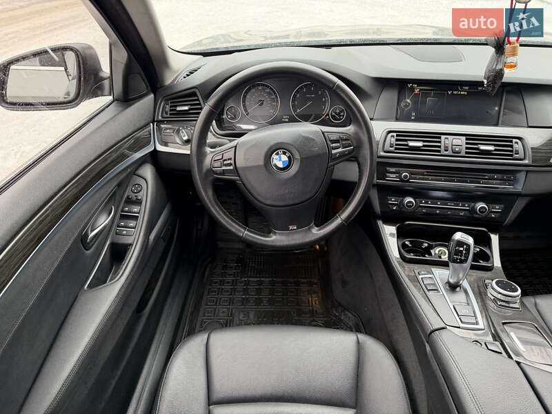 Седан BMW 5 Series 2012 в Харькове