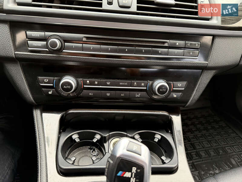 Седан BMW 5 Series 2012 в Харькове