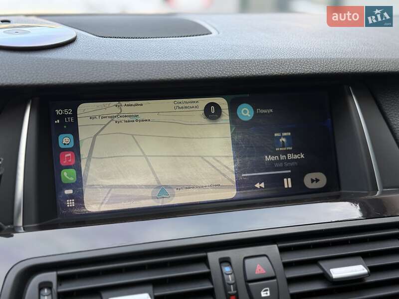 Седан BMW 5 Series 2015 в Львові