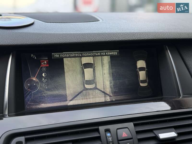 Седан BMW 5 Series 2015 в Львові