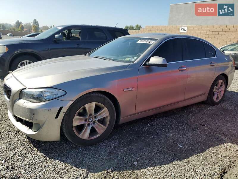 BMW 5 Series 2013 BMW 5 Series 2013